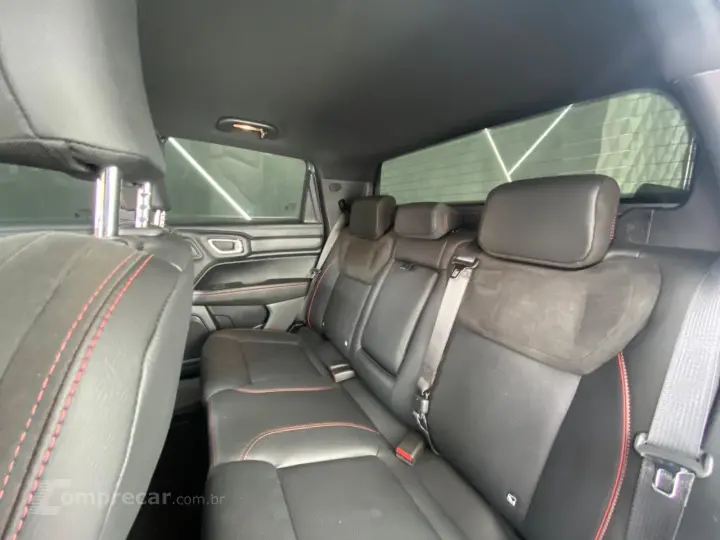 RAMPAGE R/T HURRIC. 4 2.0 TB CD 4X4 Aut.