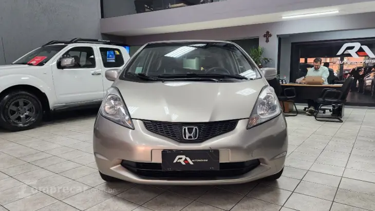 Fit LX 1.4/ 1.4 Flex 8V/16V 5p Mec.