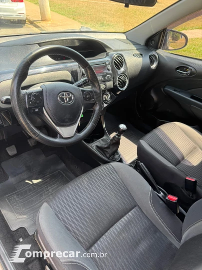 Etios 1.5 XS Hatch