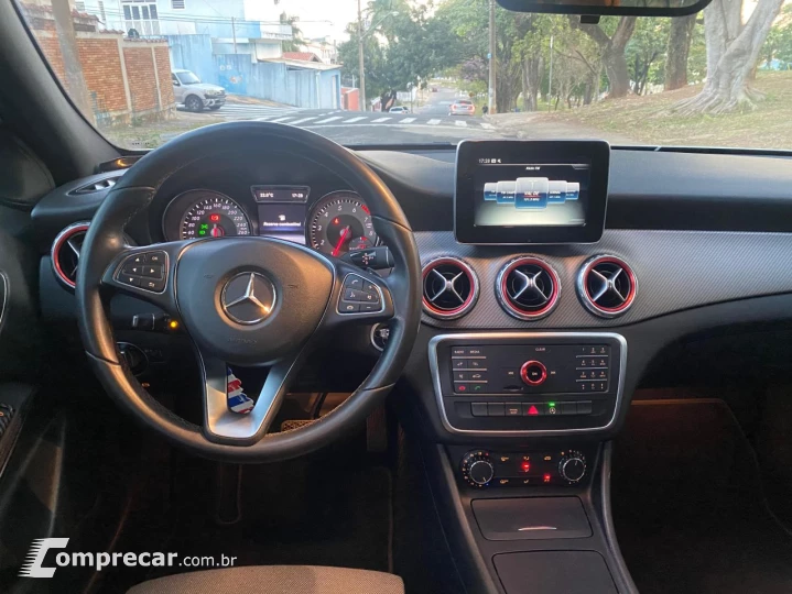 GLA 200 Style 1.6 TB 16V/Flex Aut.