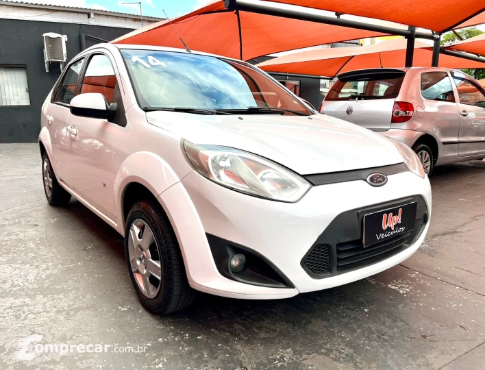 FIESTA 1.6 MPI Sedan 8V