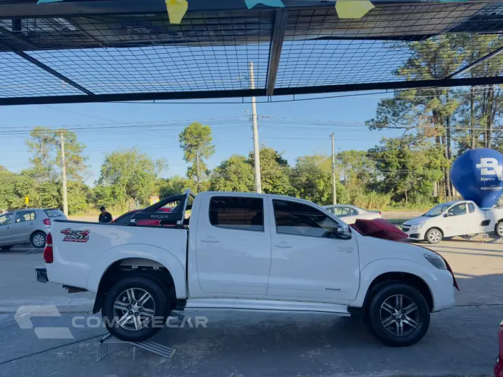 Hilux Caminhonete 2.7 16V 4P SRV FLEX 4X4  CABINE DUPLA AUTO