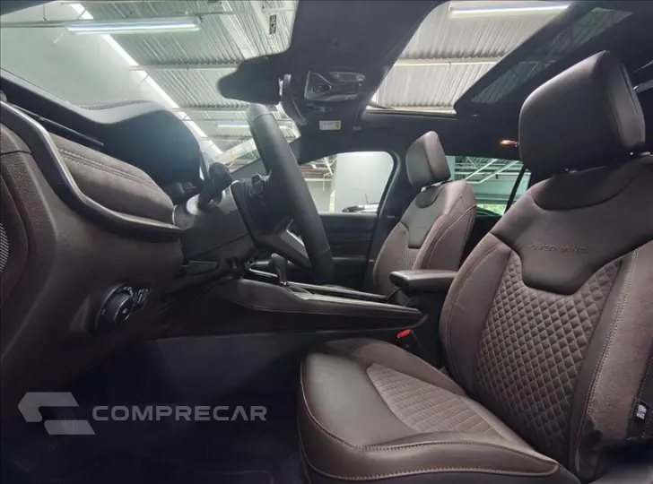 COMMANDER 1.3 T270 Turbo Overland