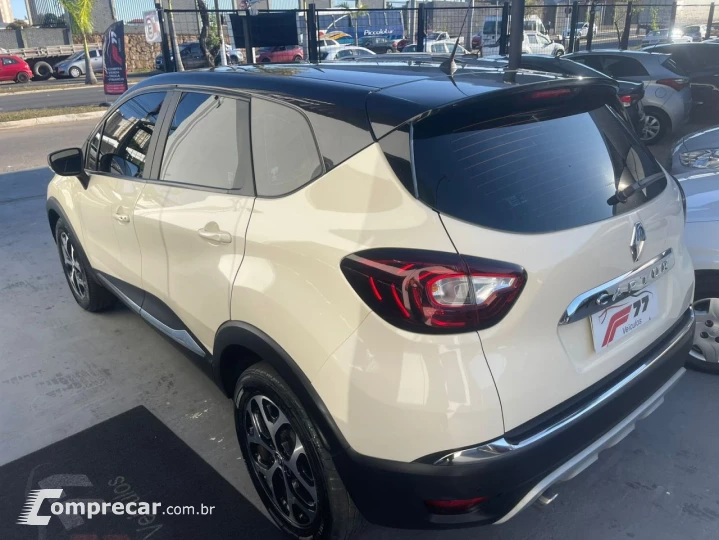 Captur 2.0 16V 4P FLEX INTENSE AUTOMÁTICO