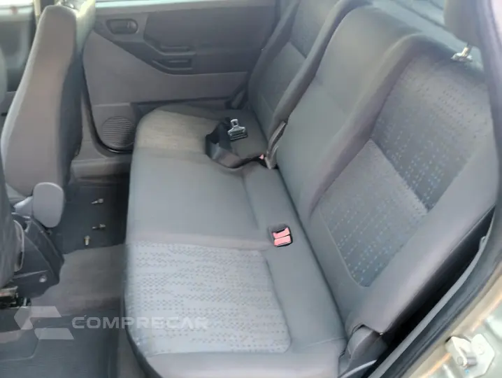 MERIVA 1.8 MPFI JOY 8V