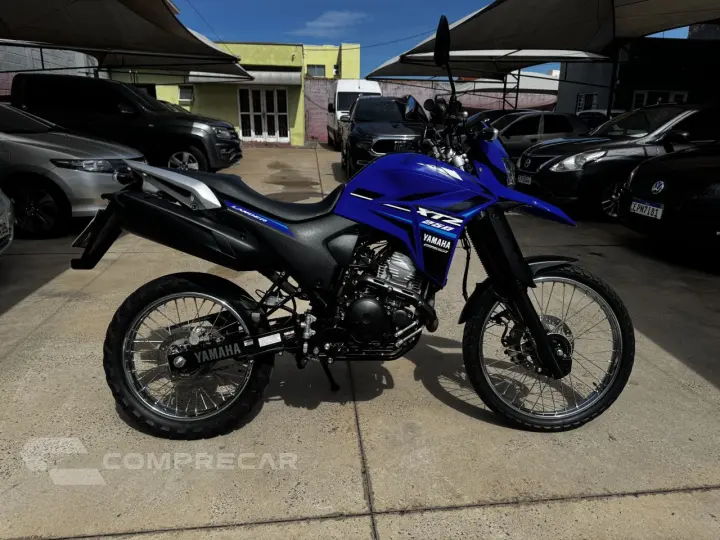 XTZ 250 LANDER