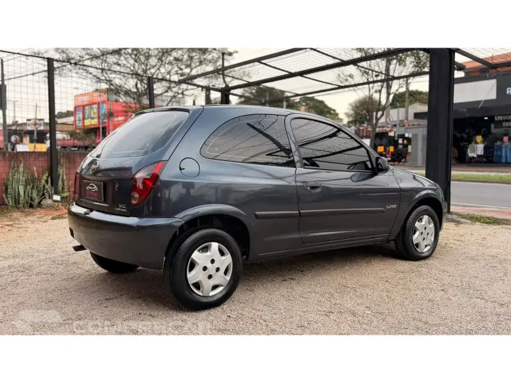 CELTA 1.0 MPFI LIFE 8V FLEX 4P MANUAL