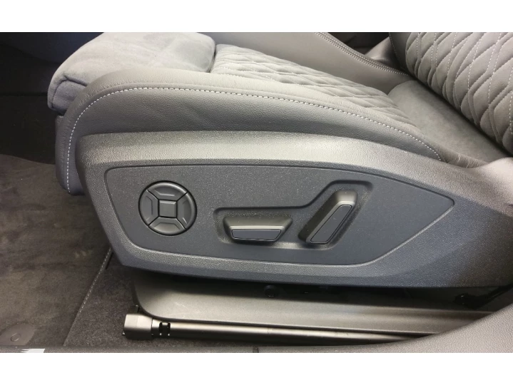 A3 2.0 40 TFSI GASOLINA SPORTBACK PERFORMANCE BLACK S-TRONIC