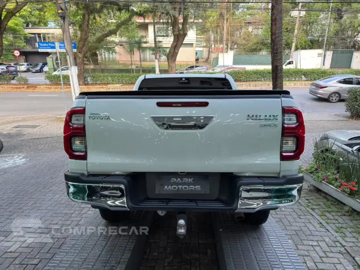 HILUX 2.8 D-4d Turbo CD SRX 4X4