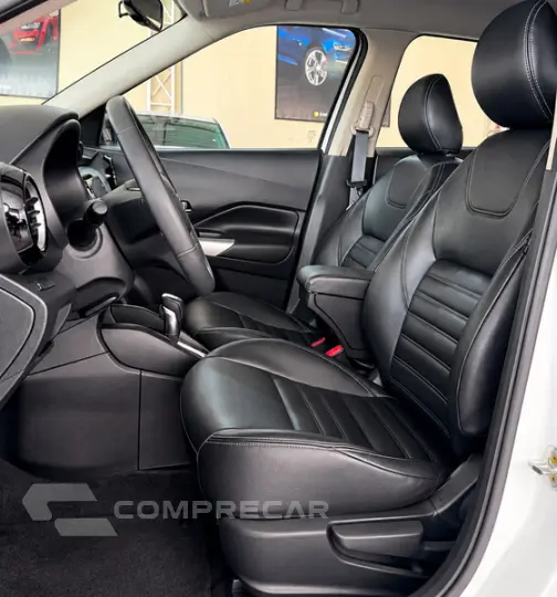 KICKS ADVANCE CVT