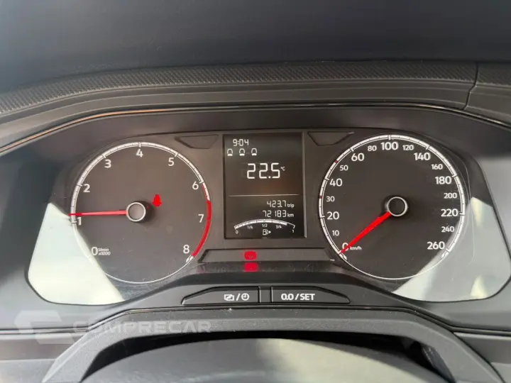 Polo Hatch 1.0 4P MPI