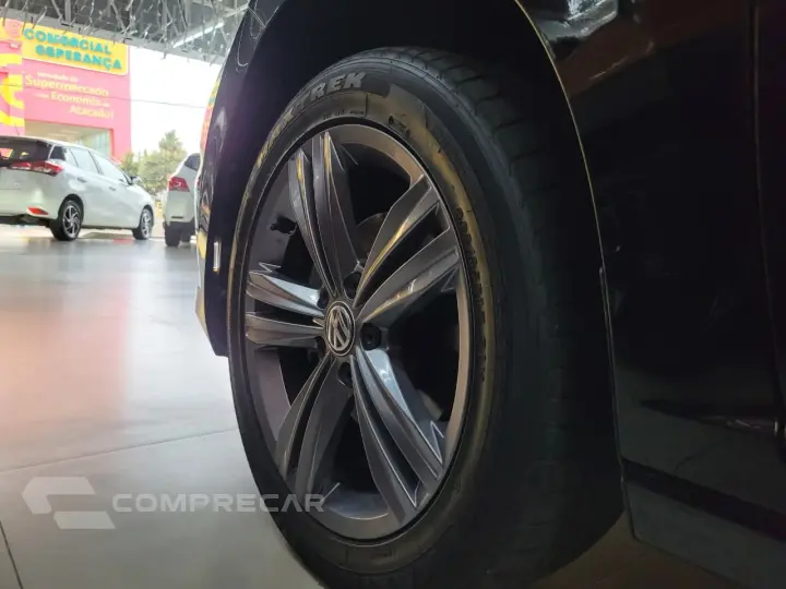 JETTA R-Line 250 TSI 1.4 Flex 16V Aut.