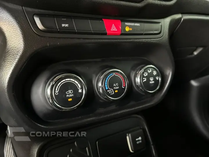 RENEGADE 1.8 16V FLEX 4P AUTOMÁTICO