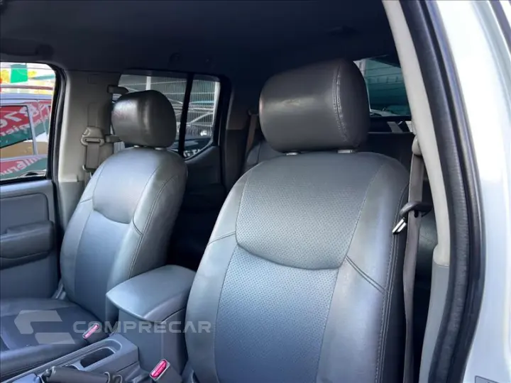 FRONTIER 2.5 LE 4X4 CD Turbo Eletronic