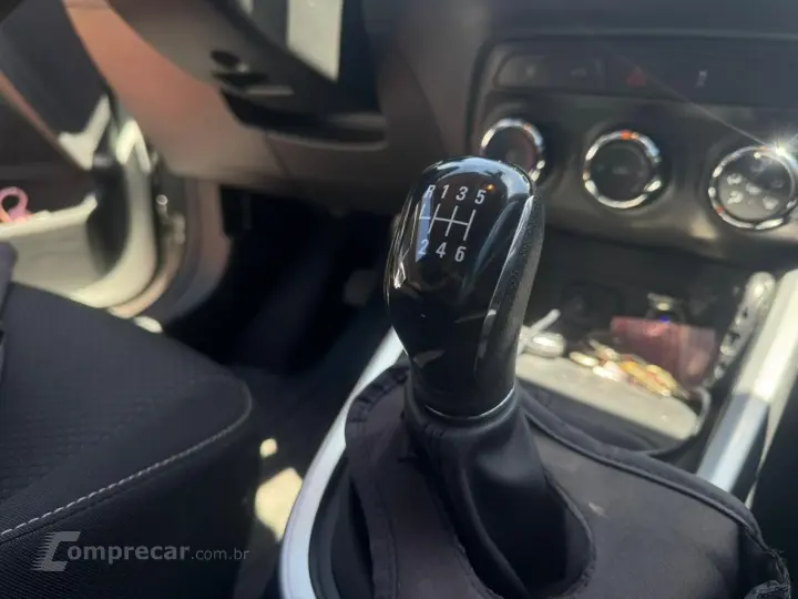 ONIX HATCH LT 1.0 12V Flex 5p Mec.