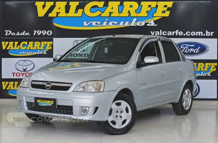 CORSA 1.4 MPFI Premium Sedan 8V