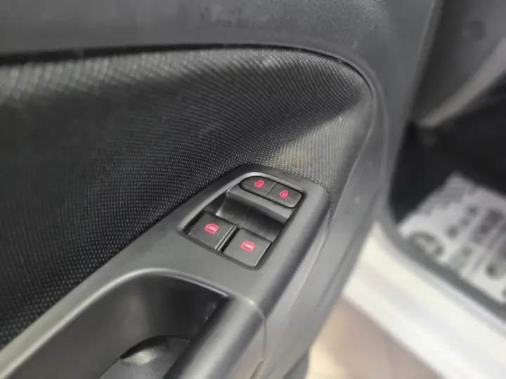 Gol 1.0 Flex 12V 5p
