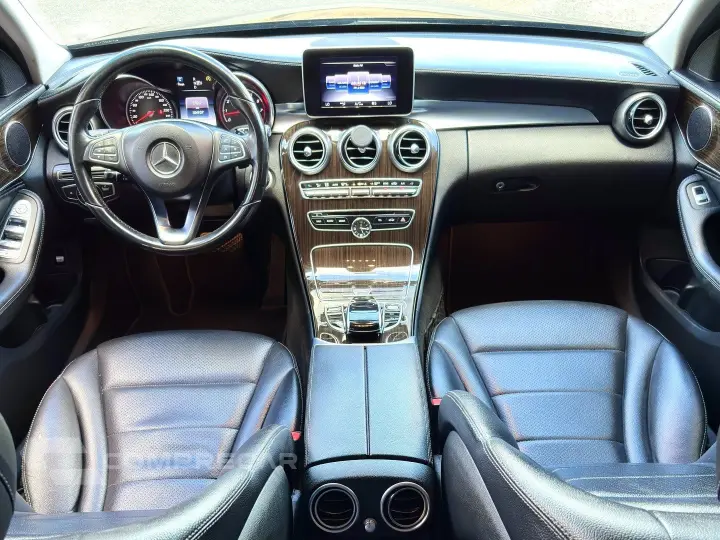 C 180 1.6 CGI EXCLUSIVE 16V TURBO GASOLINA 4P AUTOMÁTICO