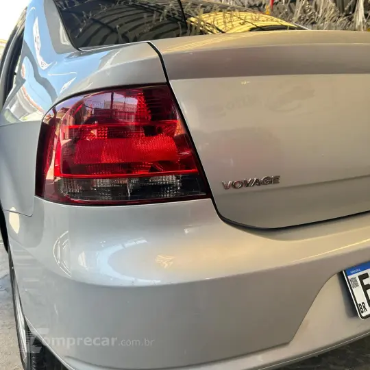 VOYAGE 1.0 12V MPI Totalflex Trendline