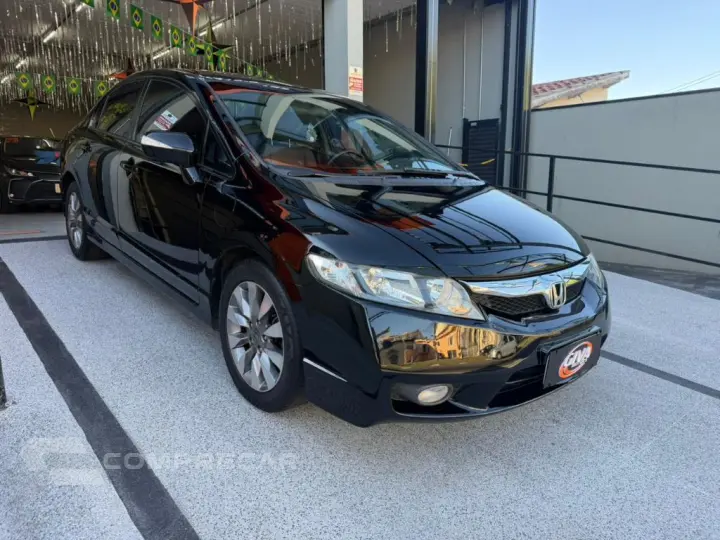 Civic Sed. LXL/ LXL SE 1.8 Flex 16V Aut.