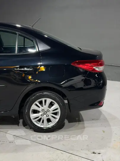 YARIS 1.5 16V Sedan XL