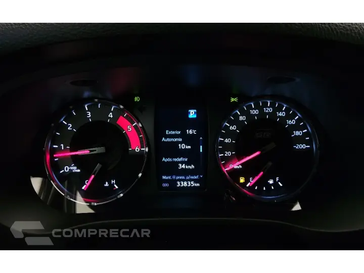 HILUX 2.8 D-4D TURBO DIESEL CD GR-S 4X4 AUTOMÁTICO