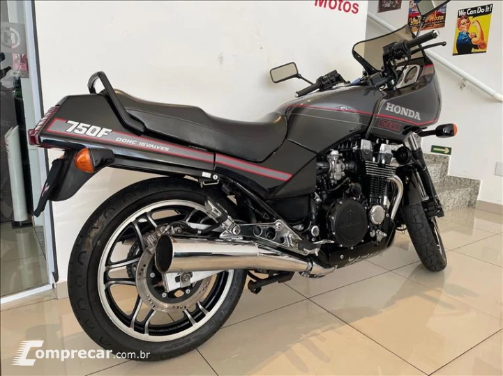 CBX 750 FOUR