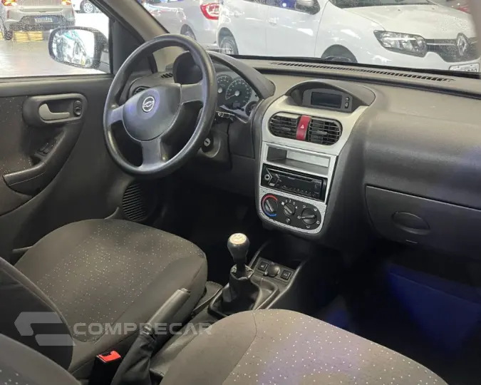CORSA 1.4 MPFI PREMIUM SEDAN 8V FLEX 4P MANUAL