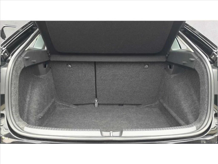 NIVUS 1.0 200 TSI TOTAL FLEX COMFORTLINE AUTOMÁTI