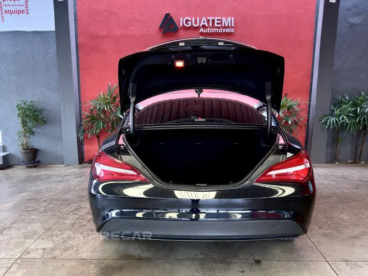 CLA 180 1.6 CGI GASOLINA 7G-DCT