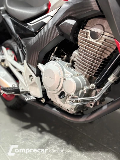 CB 250 TWISTER CBS