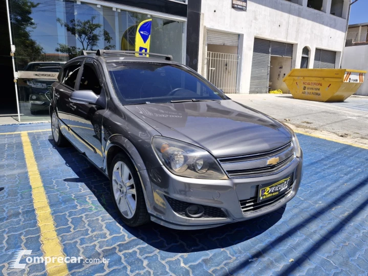 VECTRA 2.0 MPFI GT HATCH 8V FLEX 4P MANUAL