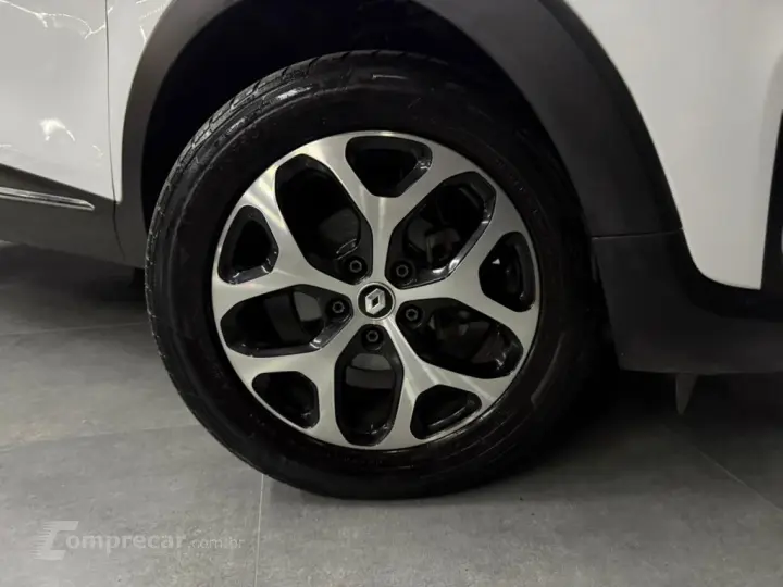 CAPTUR 1.6 16V SCE FLEX BOSE X-TRONIC