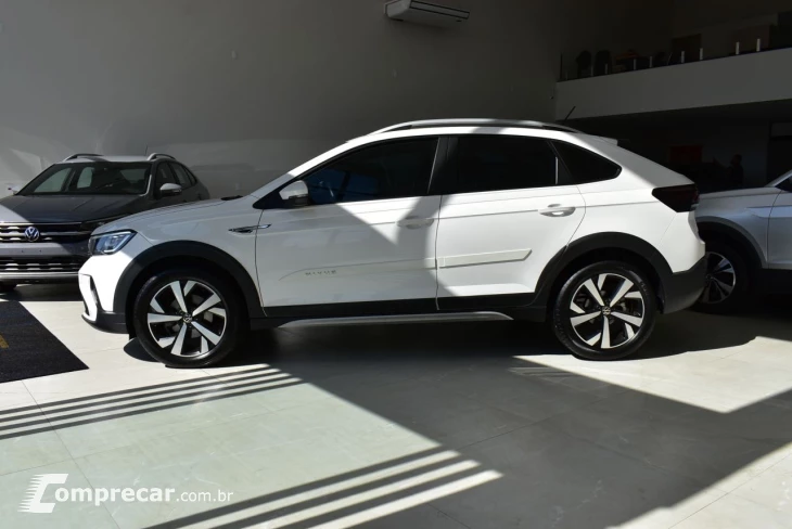 Nivus 1.0 4P FLEX 200 TSI HIGHLINE TURBO AUTOMÁTICO