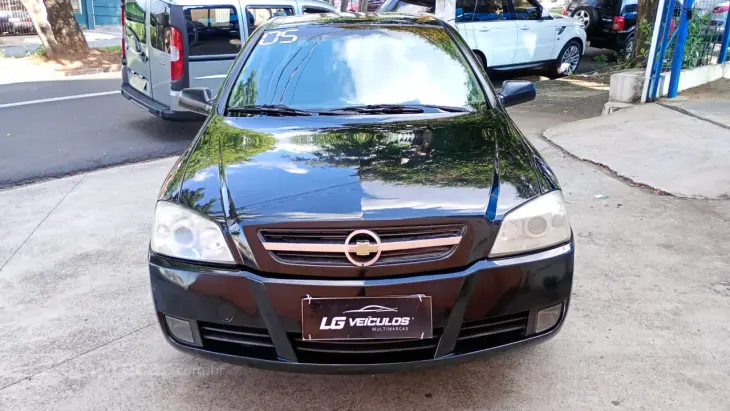 ASTRA 2.0 MPFI Elegance Sedan 8V Multipower