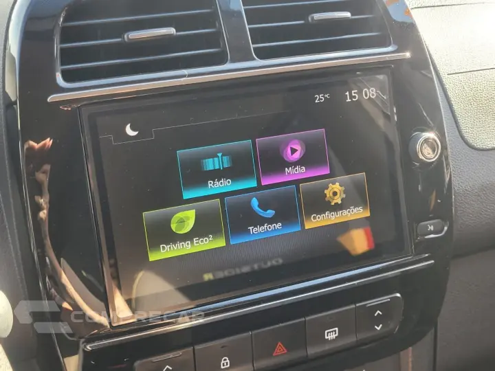 Kwid KWID OUTSIDER 1.0 Flex 12V 5p Mec.
