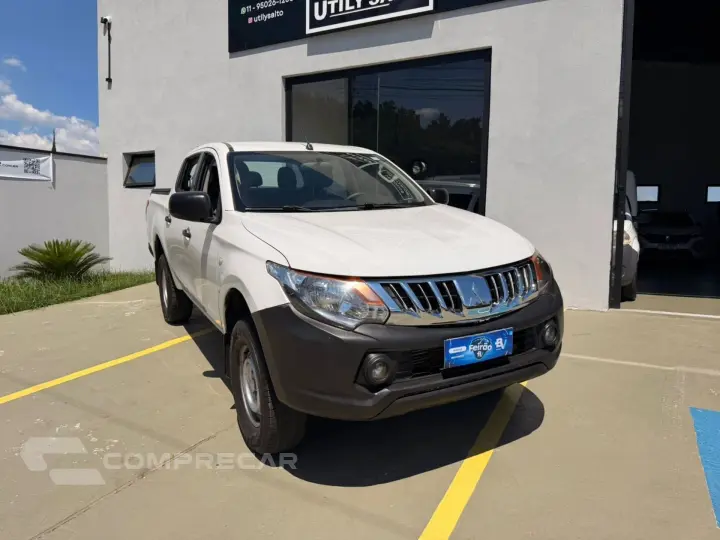 L200 TRITON 2.4 16V TURBO DIESEL GL CD 4X4 MANUAL
