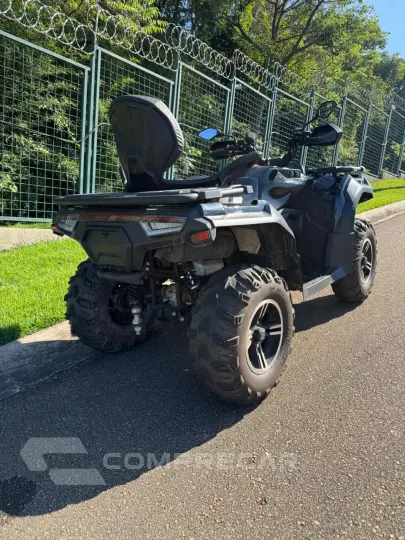 Quadriciclo MXF WOLF 700