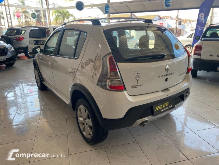 SANDERO 1.6 16V SCE Stepway