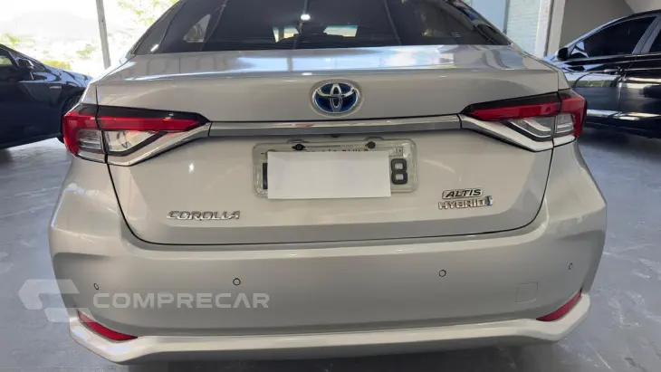 COROLLA 1.8 VVT-I Hybrid Altis
