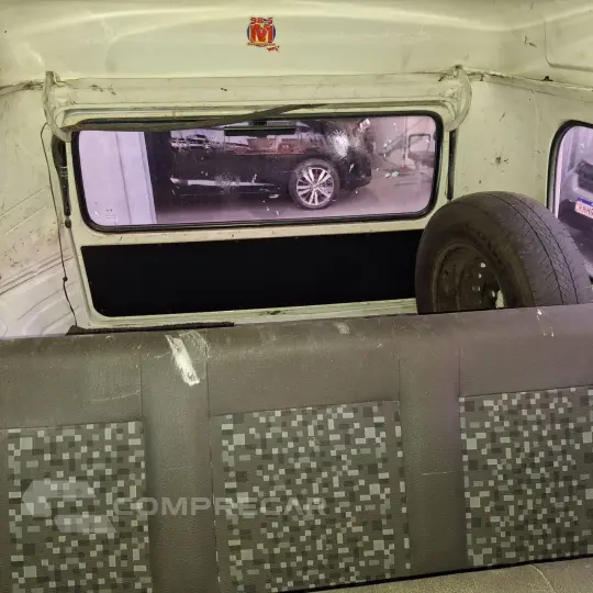Kombi 1.6 STD 9 LUGARES