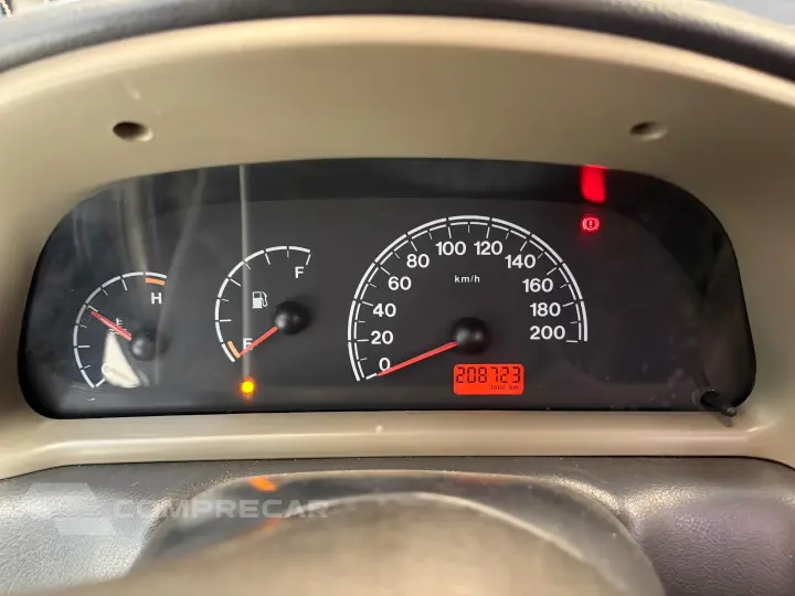 SIENA 1.0 MPI FIRE CELEBRATION 8V FLEX 4P MANUAL