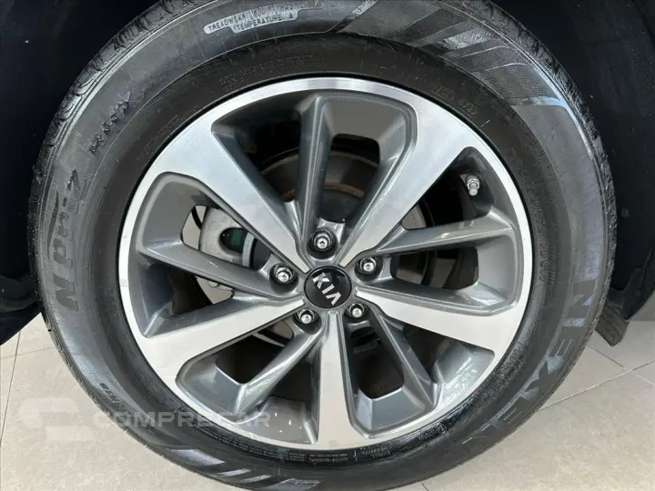 SORENTO 2.4 16V GASOLINA EX 7L AUTOMÁTICO