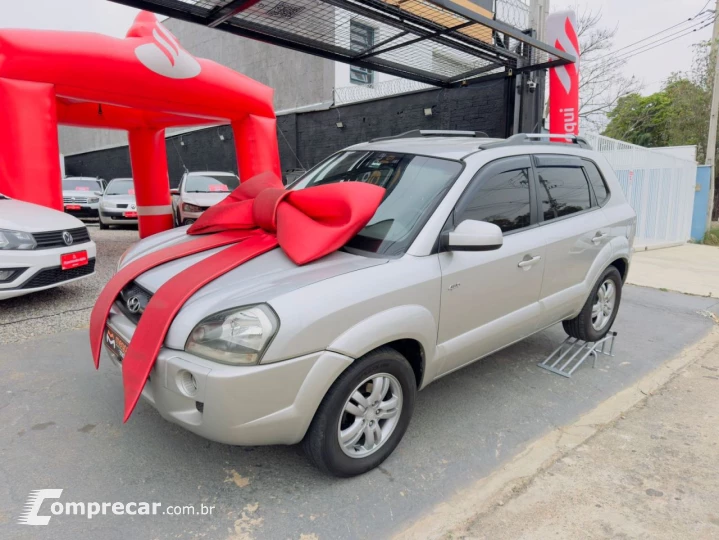 TUCSON 2.7 MPFI GLS 24V 175cv 4WD