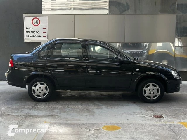 CLASSIC - 1.0 MPFI LS 8V 4P MANUAL