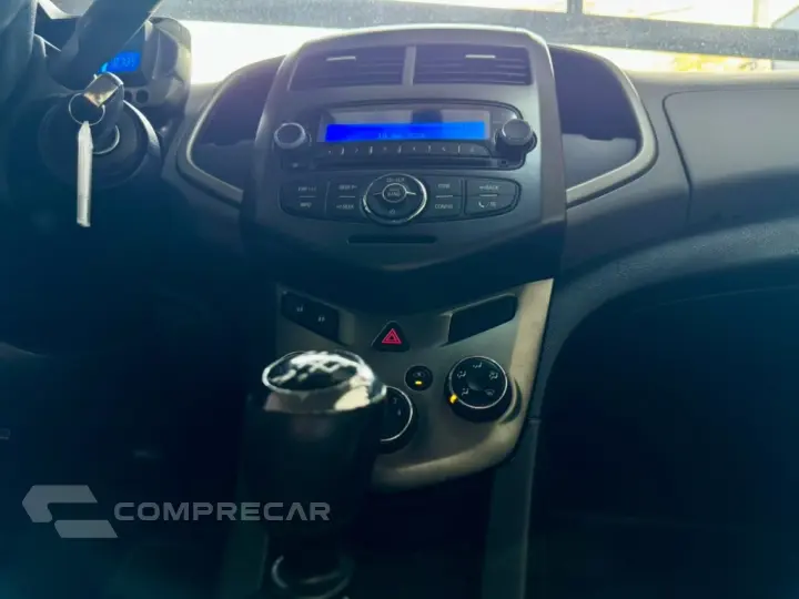 SONIC 1.6 LT 16V FLEX 4P MANUAL