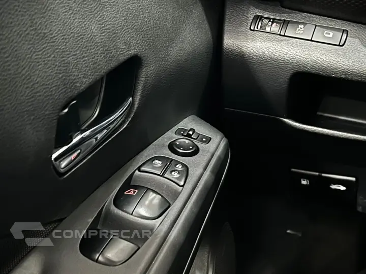 KICKS 1.6 16V FLEXSTART SENSE XTRONIC