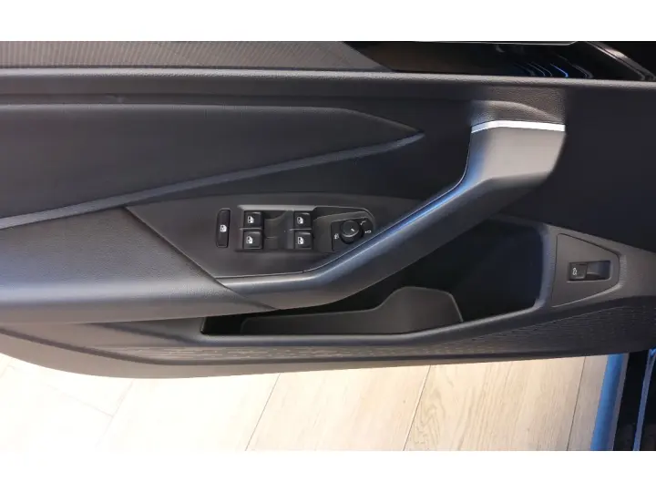 JETTA 2.0 350 TSI GASOLINA GLI DSG