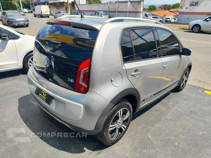 up! cross 1.0 TSI Total Flex 12V 5p