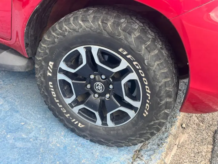 Hilux 2.8 D-4D TURBO DIESEL CD SRX 4X4 AUTOMÁTICO